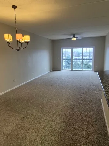 $2,800 | 1479 North Milwaukee Avenue, Unit 309, Libertyville, IL 60048