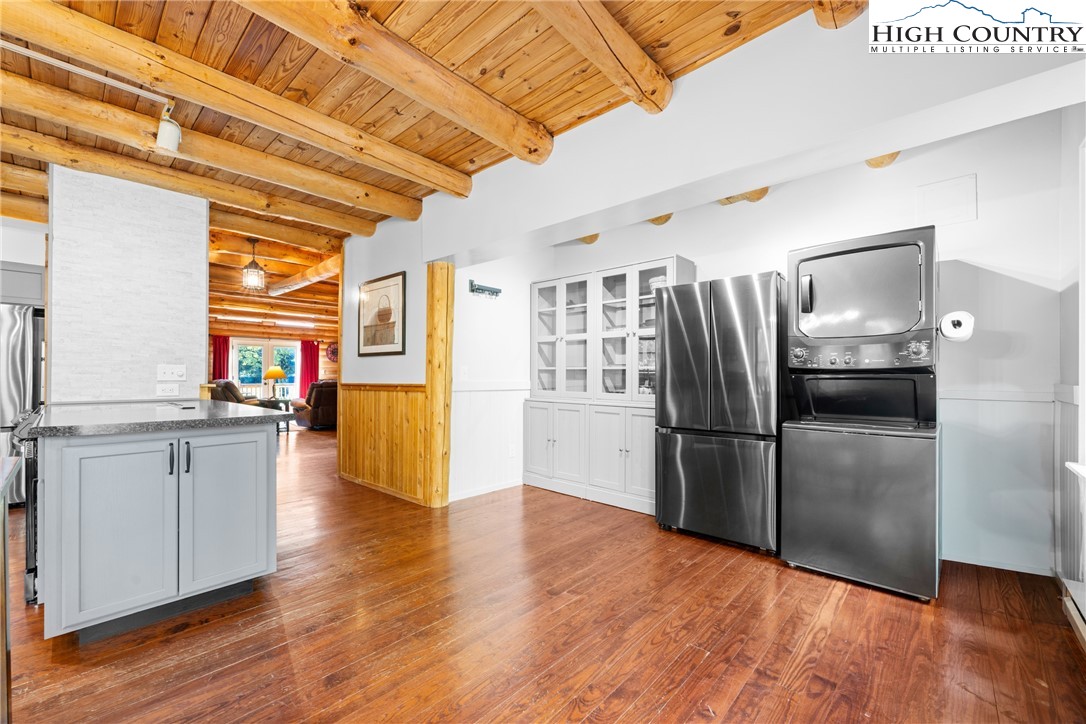 236 Rambling Road Blowing Rock, NC 28605 - Photo 18 of 50 Gallery Image 18