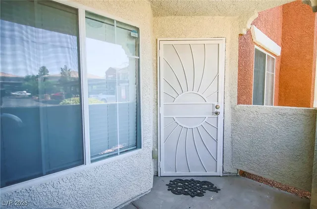 $1,700 | 9303 Gilcrease Avenue, Unit 1231, Las Vegas, NV 89149