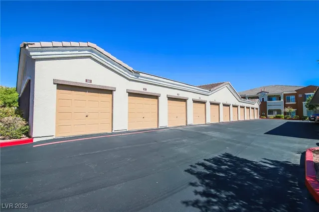 $1,700 | 9303 Gilcrease Avenue, Unit 1231, Las Vegas, NV 89149
