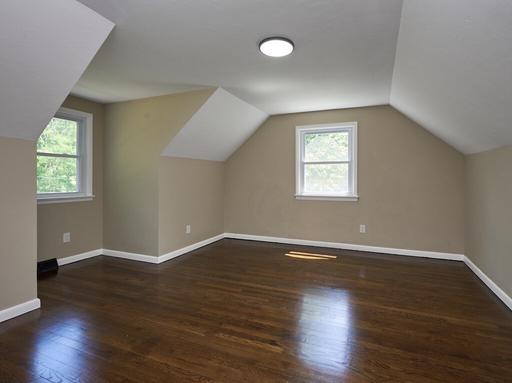 29 B Dawson Road Worcester, MA 01602 - Photo 21 of 37 Gallery Image 21