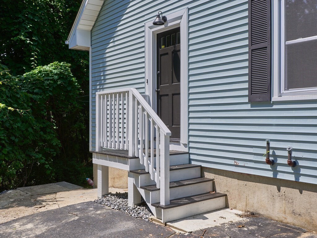 29 B Dawson Road Worcester, MA 01602 - Photo 27 of 37 Gallery Image 27