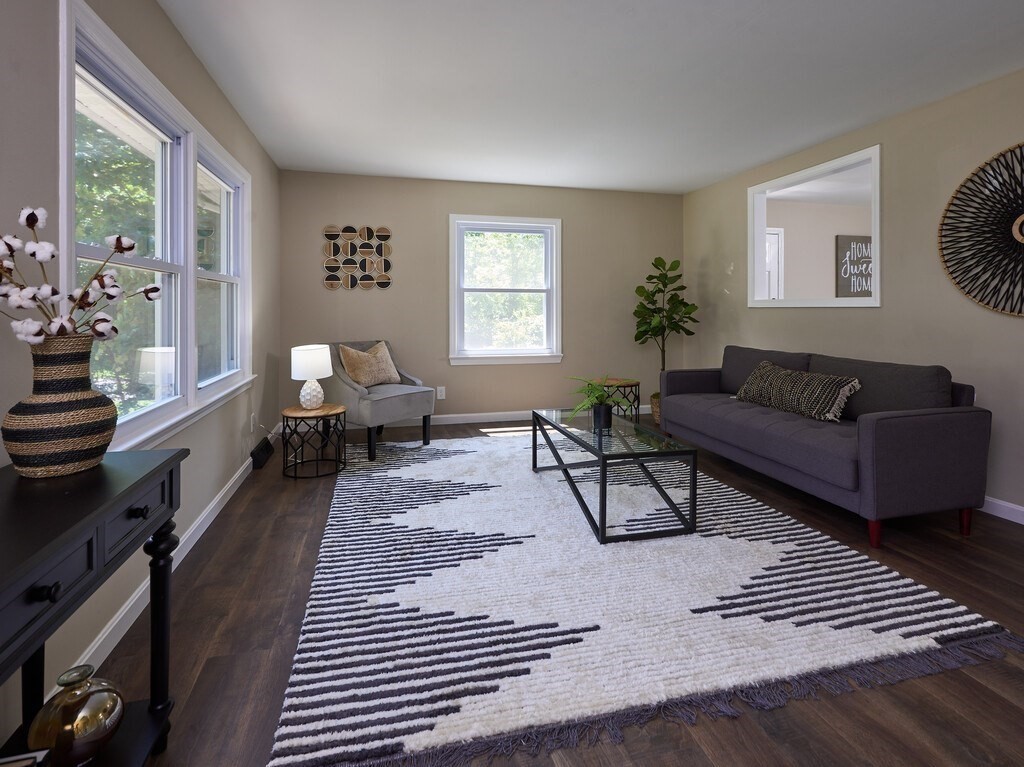 29 B Dawson Road Worcester, MA 01602 - Photo 5 of 37 Gallery Image 5
