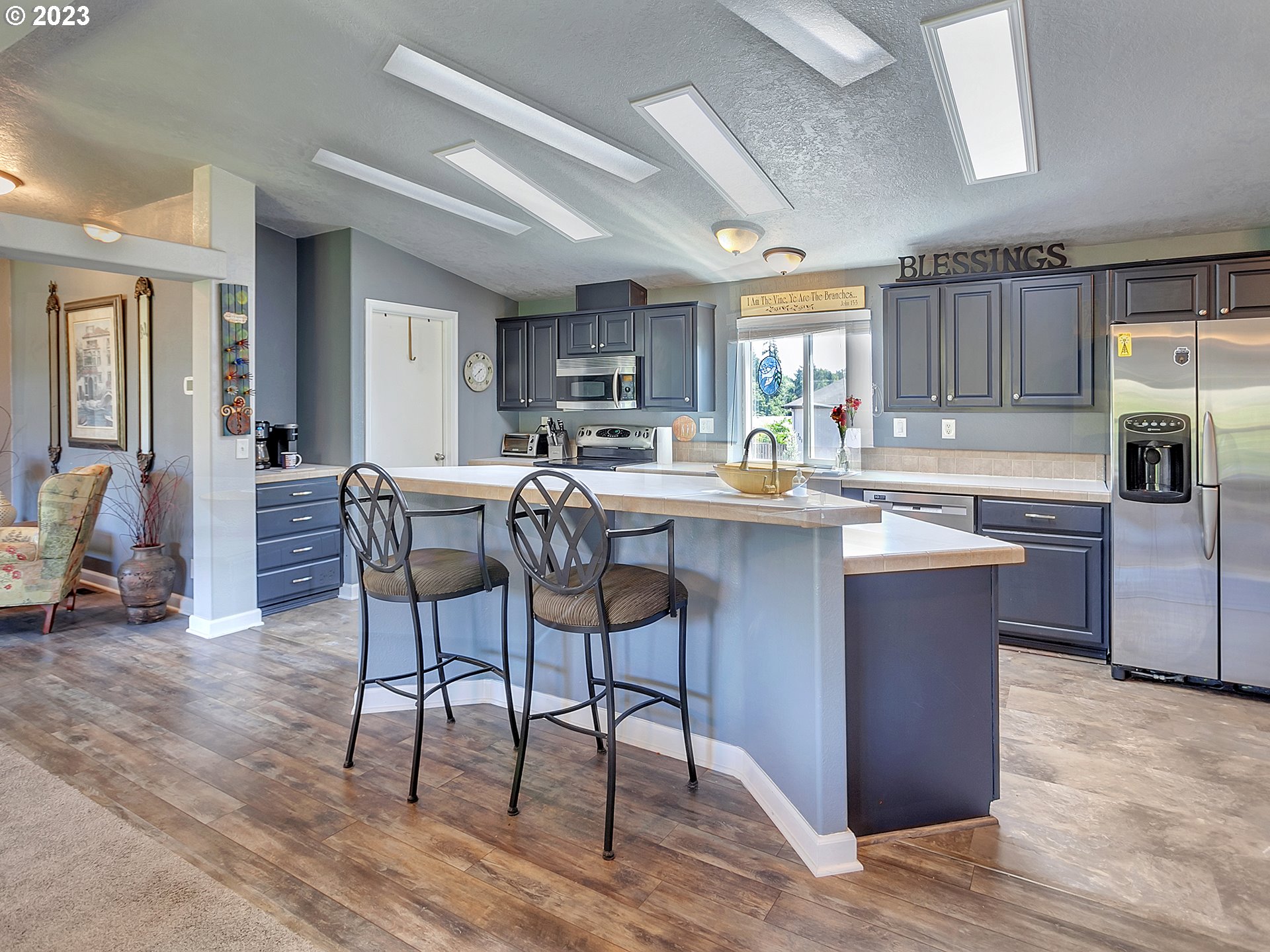 12450 Southwest Fischer Road, Unit 302 Tigard, OR 97224 - Photo 13 of 43 Gallery Image 13