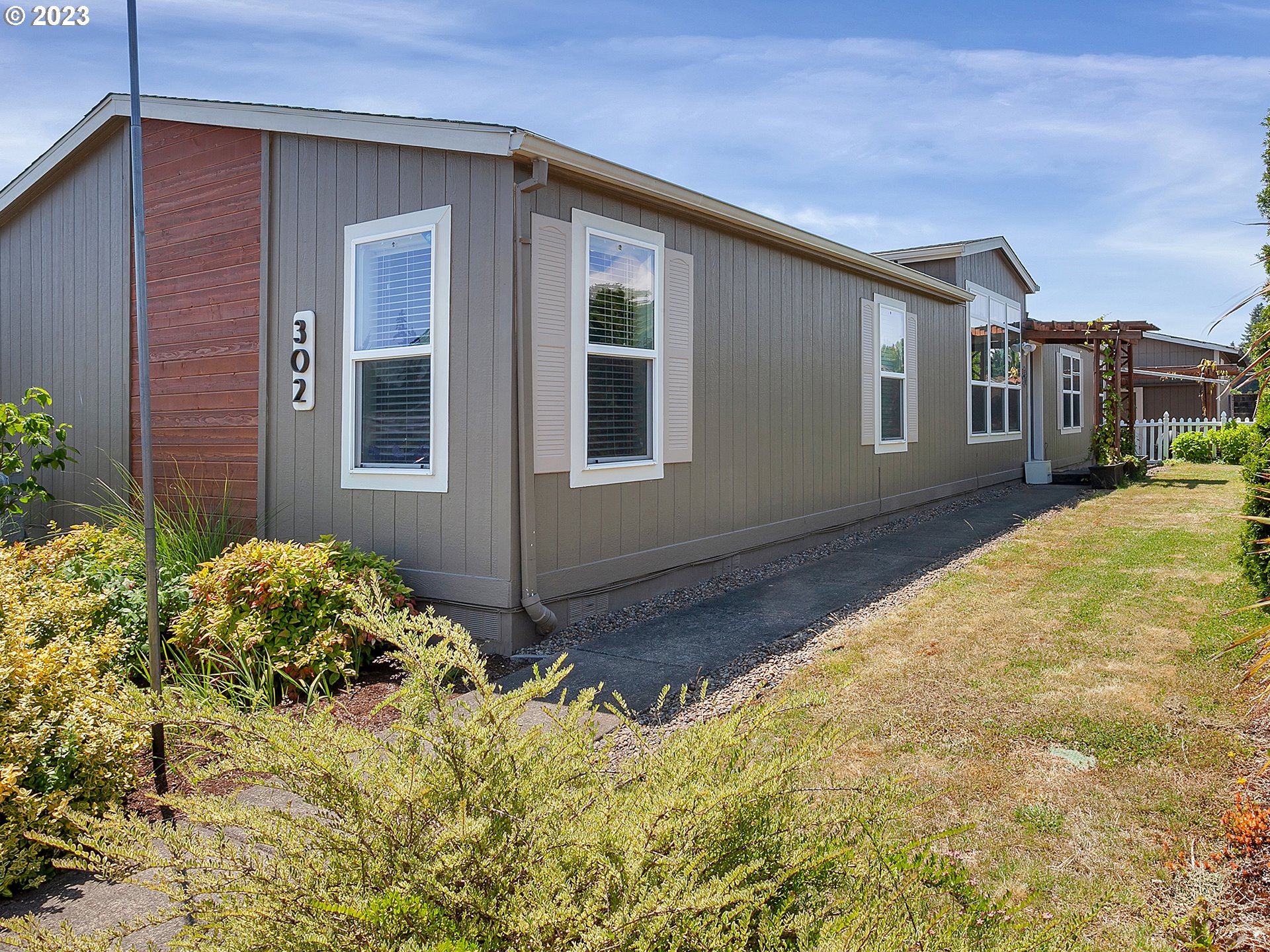 12450 Southwest Fischer Road, Unit 302 Tigard, OR 97224 - Photo 2 of 43 Gallery Image 2