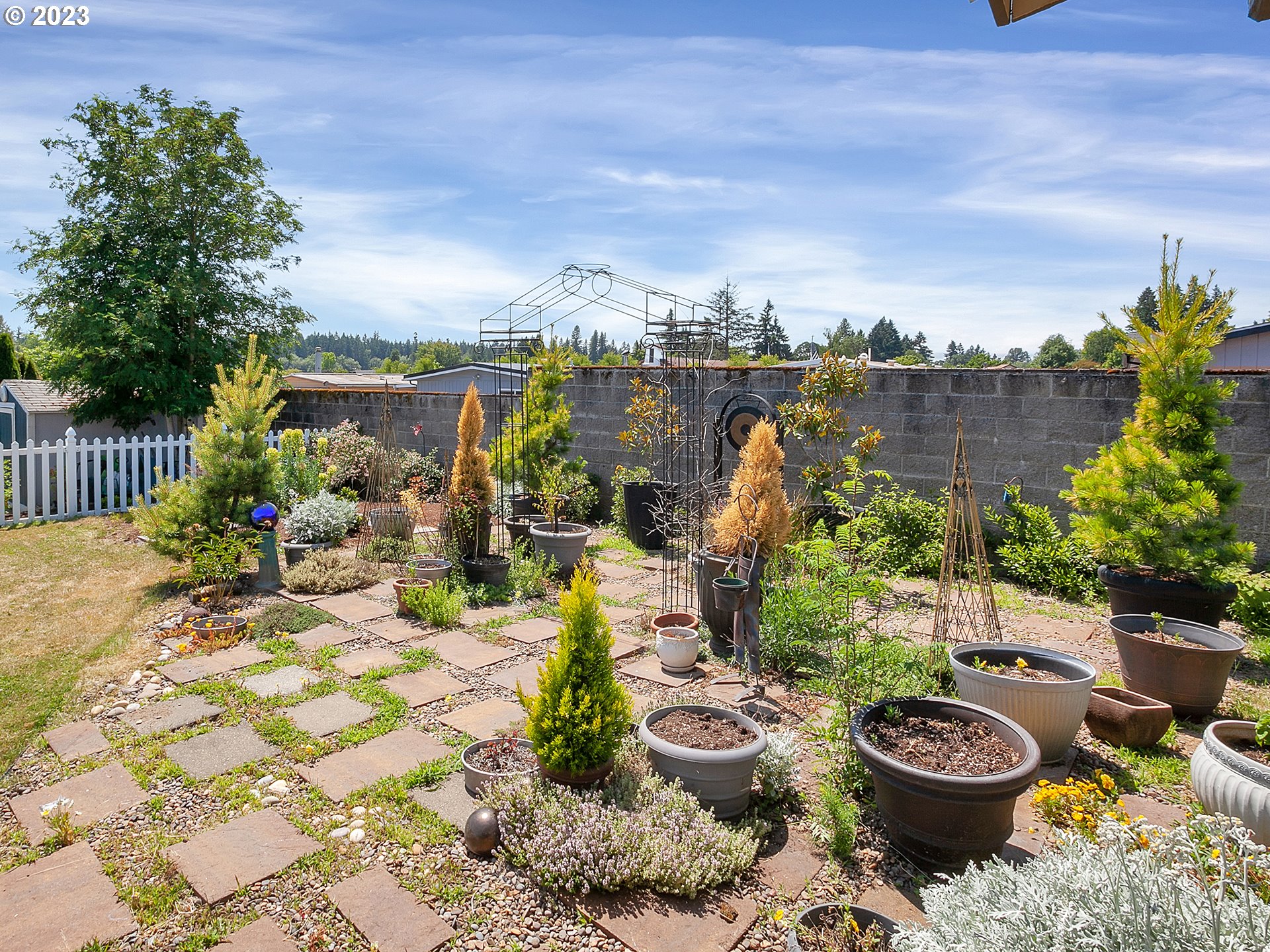 12450 Southwest Fischer Road, Unit 302 Tigard, OR 97224 - Photo 34 of 43 Gallery Image 34