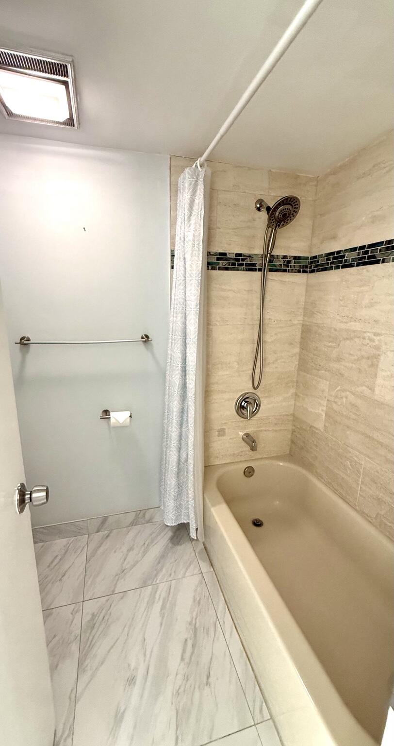 517 Dotterel Road, Unit 31B Delray Beach, FL 33444 - Photo 12 of 19 E2D1BC64-B8F9-45D1-91D9-9609EFDF2A93