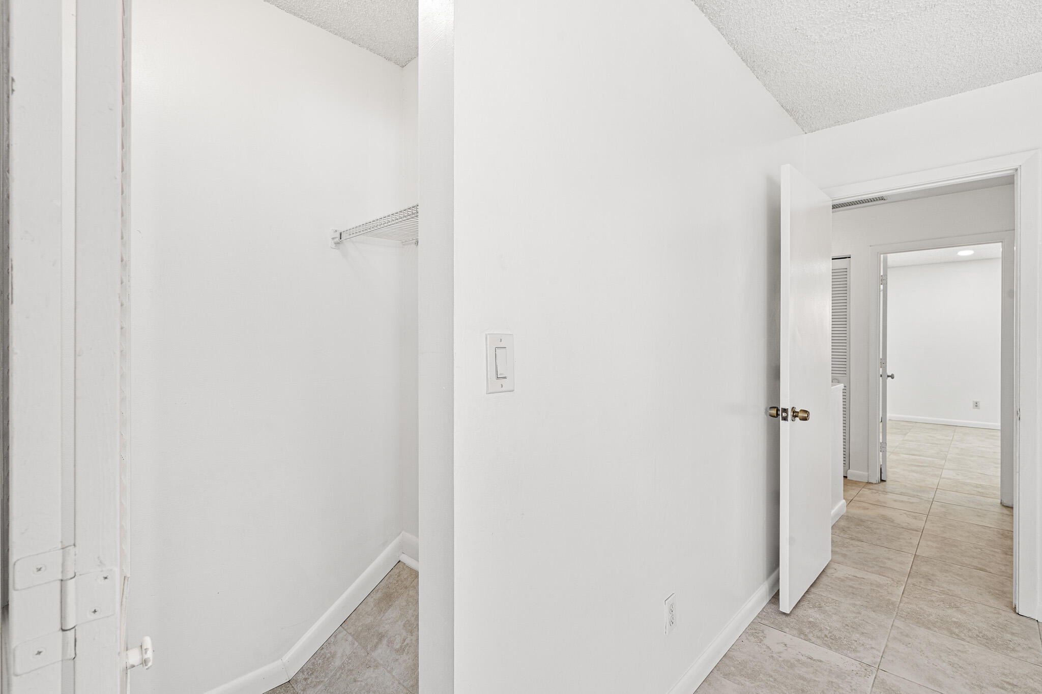 4301 Inlet Circle Greenacres, FL 33463 - Photo 29 of 48 DSC00199