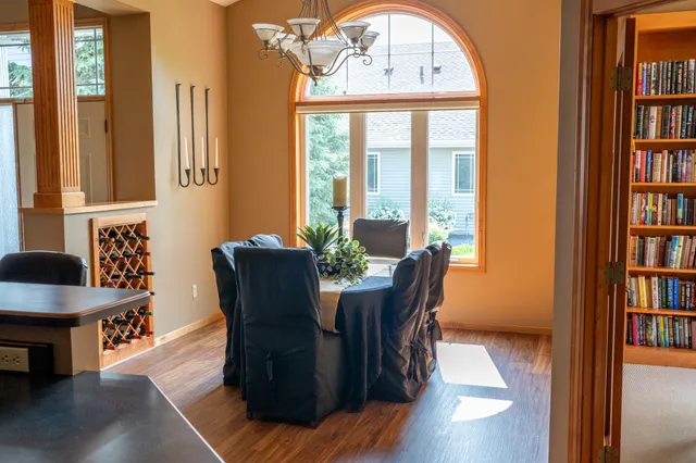 $460,000 | 14578 Hunters Lane, Savage, MN 55378