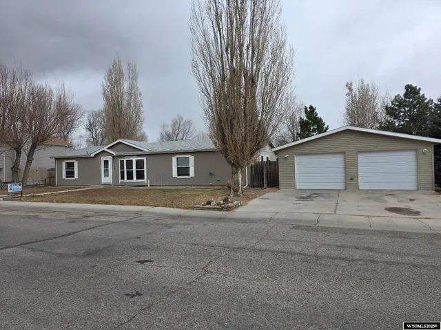 $290,000 | 2153 Begonia Street, Casper, WY 82604