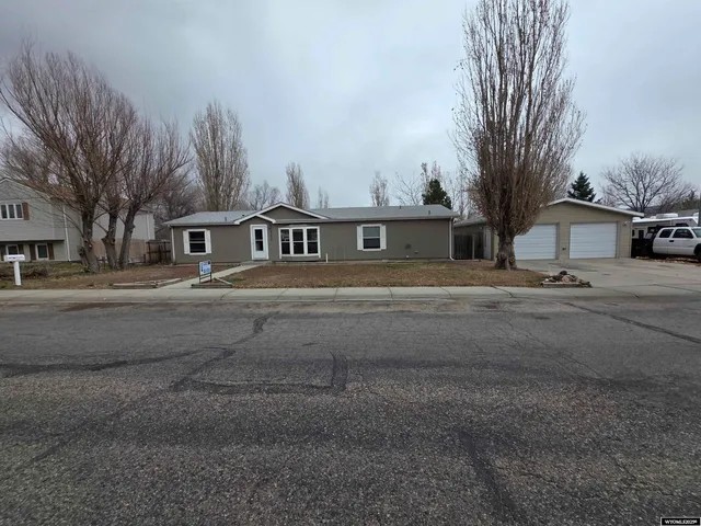 $280,000 | 2153 Begonia Street, Casper, WY 82604
