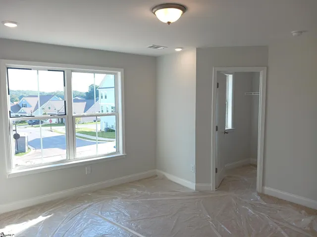 $273,990 | 203 Lewes Avenue, Simpsonville, SC 29681