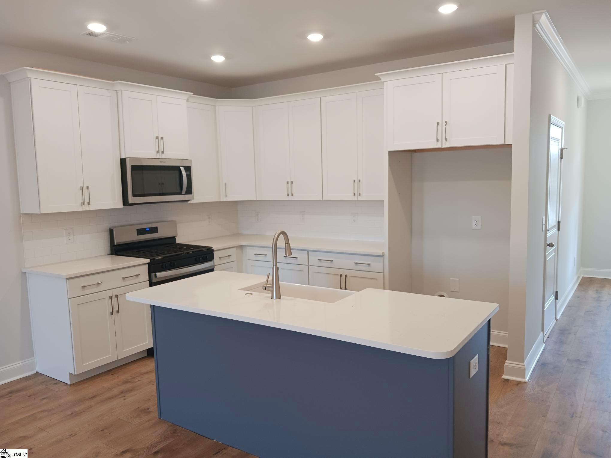 203 Lewes Avenue Simpsonville, SC 29681 - Photo 2 of 22