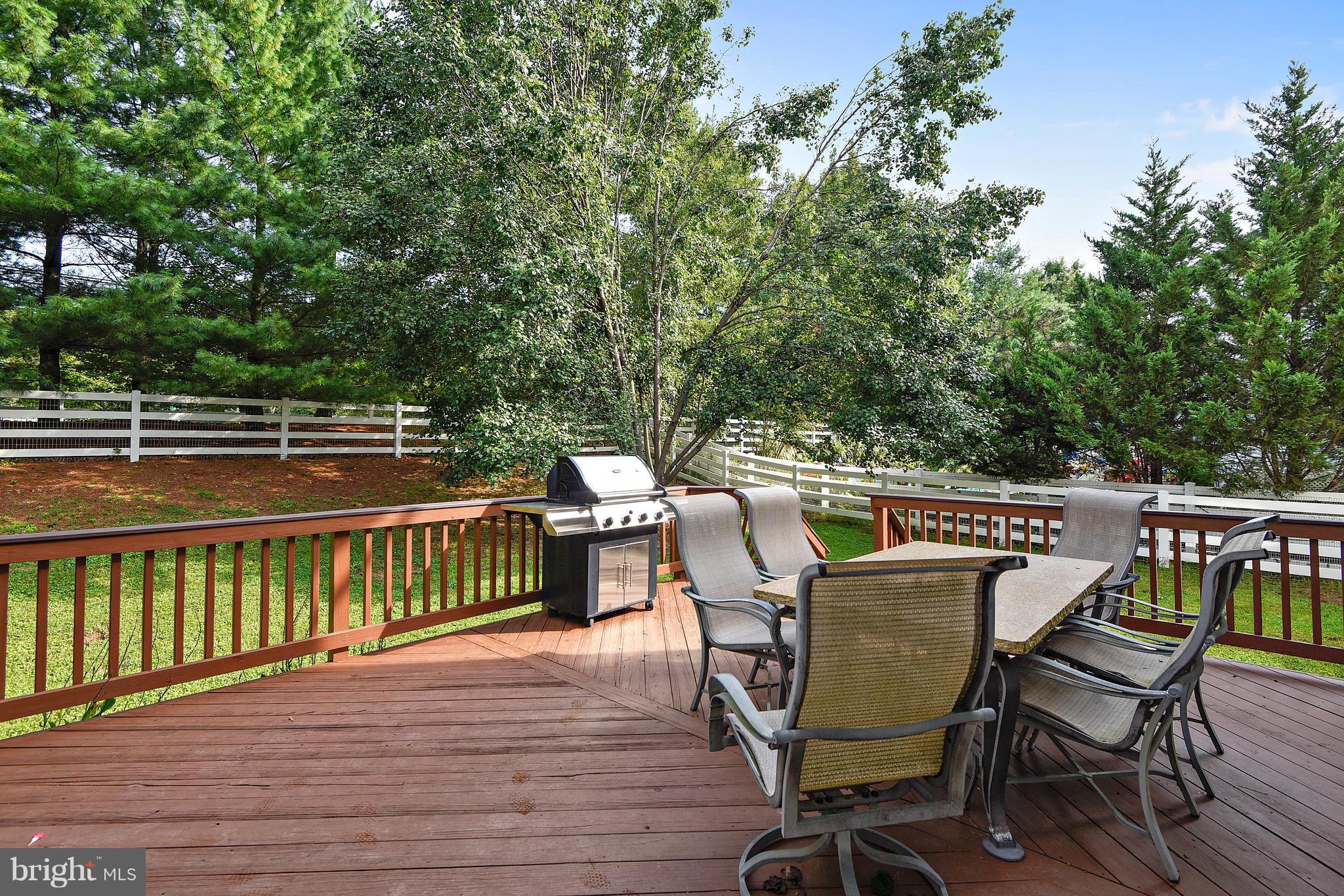 1202 Breckenridge Court Riva, MD 21140 - Photo 13 of 29 Exterior (General)