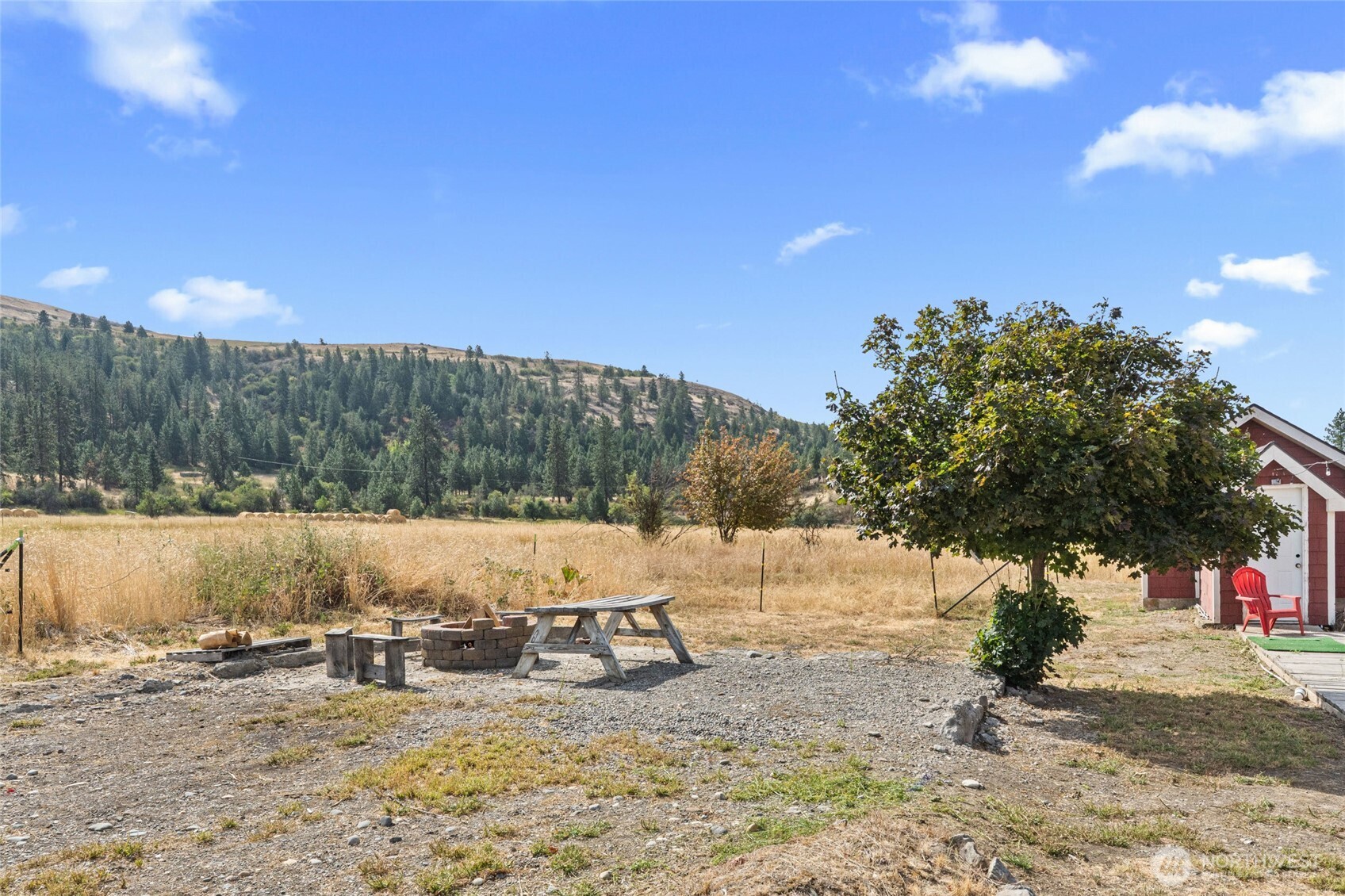 4397 Bissell Road Hunters, WA 99137 - Photo 22 of 38 Gallery Image 22