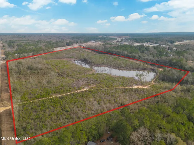 $750,000 | 0 West Frontage Drive, Wiggins, MS 39577