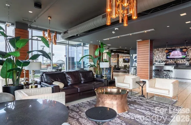 $3,820 | 215 North Pine Street, Unit B11, Charlotte, NC 28202