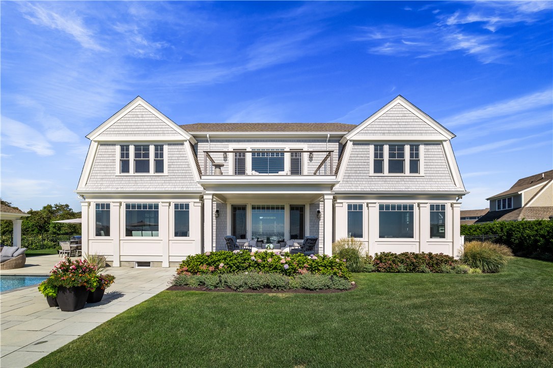 1044 Ocean Road Narragansett, RI 02882 - Photo 2 of 50