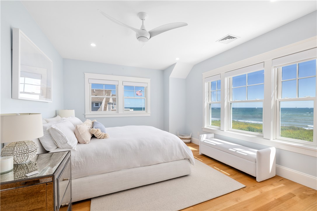 1044 Ocean Road Narragansett, RI 02882 - Photo 25 of 50