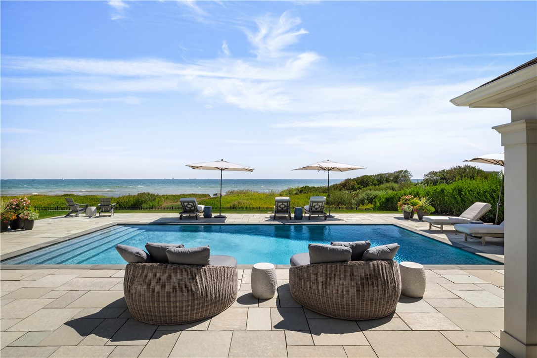 1044 Ocean Road Narragansett, RI 02882 - Photo 3 of 50