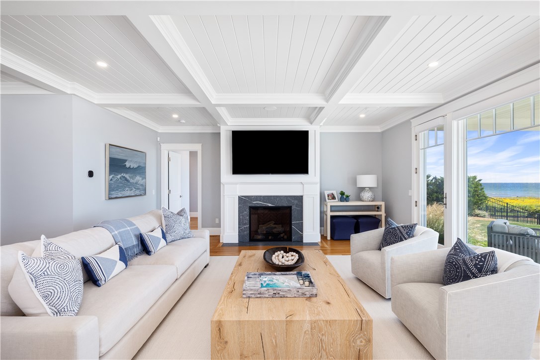 1044 Ocean Road Narragansett, RI 02882 - Photo 8 of 50