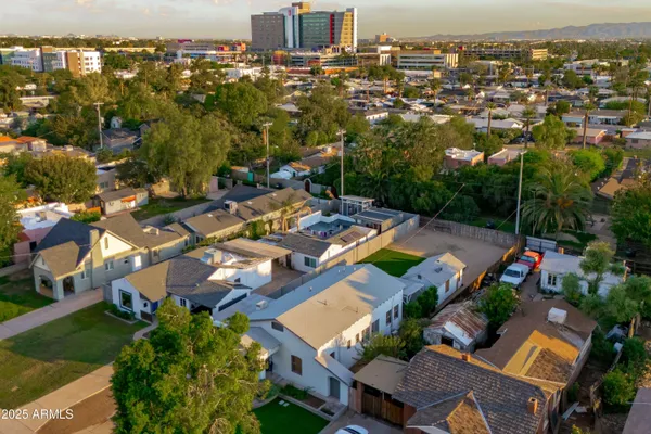 $488,000 | 1637 East Earll Drive, Phoenix, AZ 85016