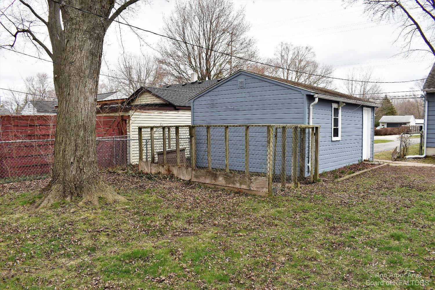 596 Allen Road Milan, MI 48160 - Photo 20 of 22 Photo 20