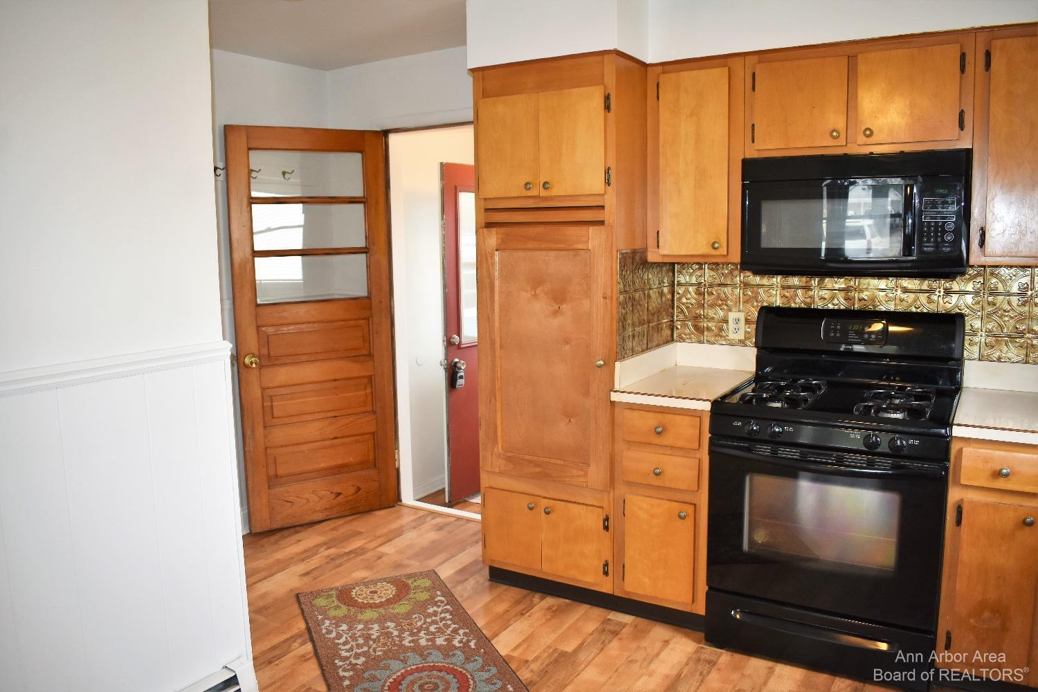 596 Allen Road Milan, MI 48160 - Photo 6 of 22 Photo 6