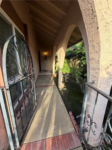 $1,499,900 | 946 Goldenrod Drive, Costa Mesa, CA 92626