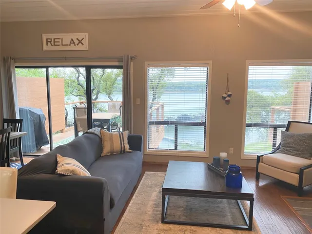 $2,050 | 502 Harbor Drive, Unit 2, Spicewood, TX 78669