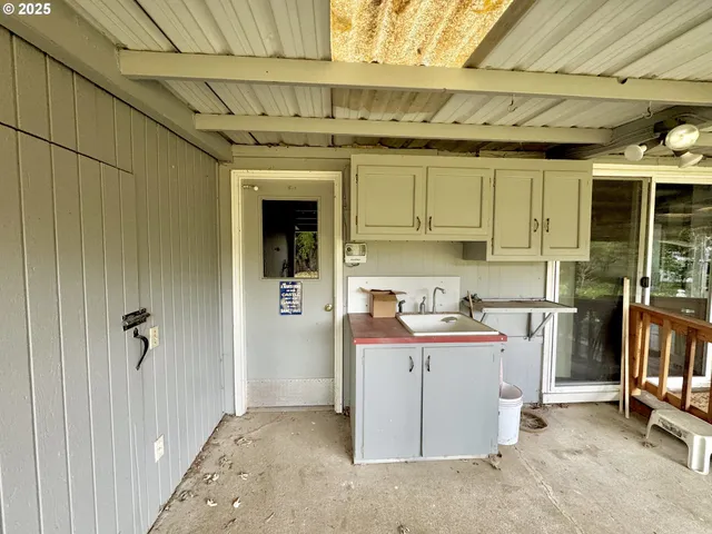 $439,900 | 301 South Everest Road, Newberg, OR 97132