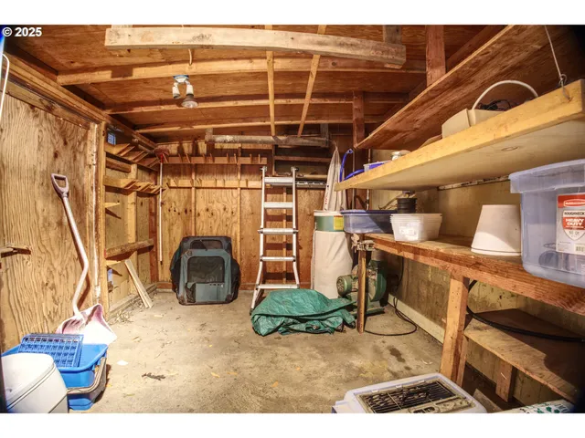 $439,900 | 301 South Everest Road, Newberg, OR 97132