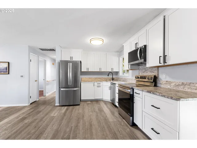 $439,900 | 301 South Everest Road, Newberg, OR 97132