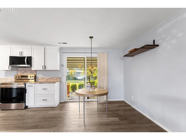 $439,900 | 301 South Everest Road, Newberg, OR 97132