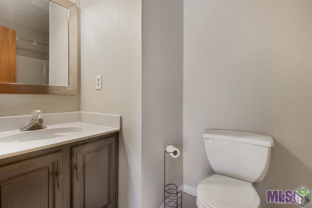 1933 South Brightside View Drive, Unit 117D Baton Rouge, LA 70820 - Photo 9 of 10