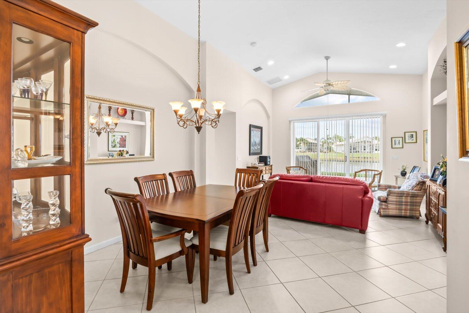 334 Springview Loop Port St. Lucie, FL 34986 - Photo 7 of 68 07-spring in-27