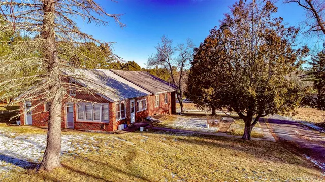 $750,000 | 111 Mail Road, Barryville, NY 12719