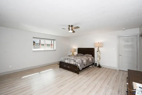 $399,900 | 15807 Brookvilla Drive, Houston, TX 77059