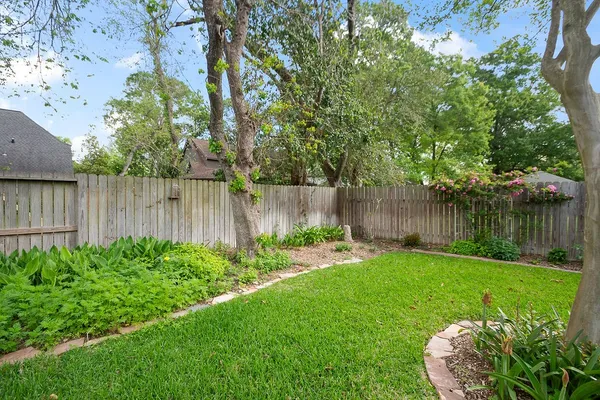 $399,900 | 15807 Brookvilla Drive, Houston, TX 77059