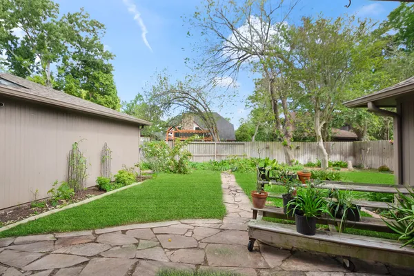 $399,900 | 15807 Brookvilla Drive, Houston, TX 77059