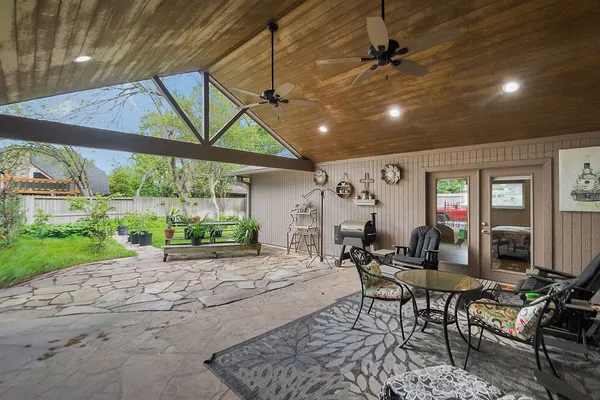 $399,900 | 15807 Brookvilla Drive, Houston, TX 77059