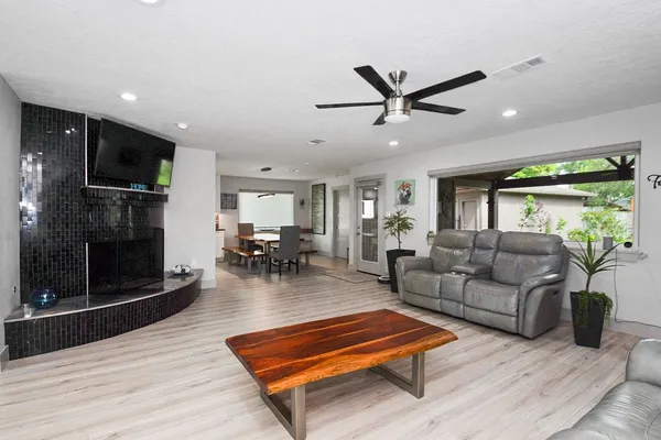 $399,900 | 15807 Brookvilla Drive, Houston, TX 77059