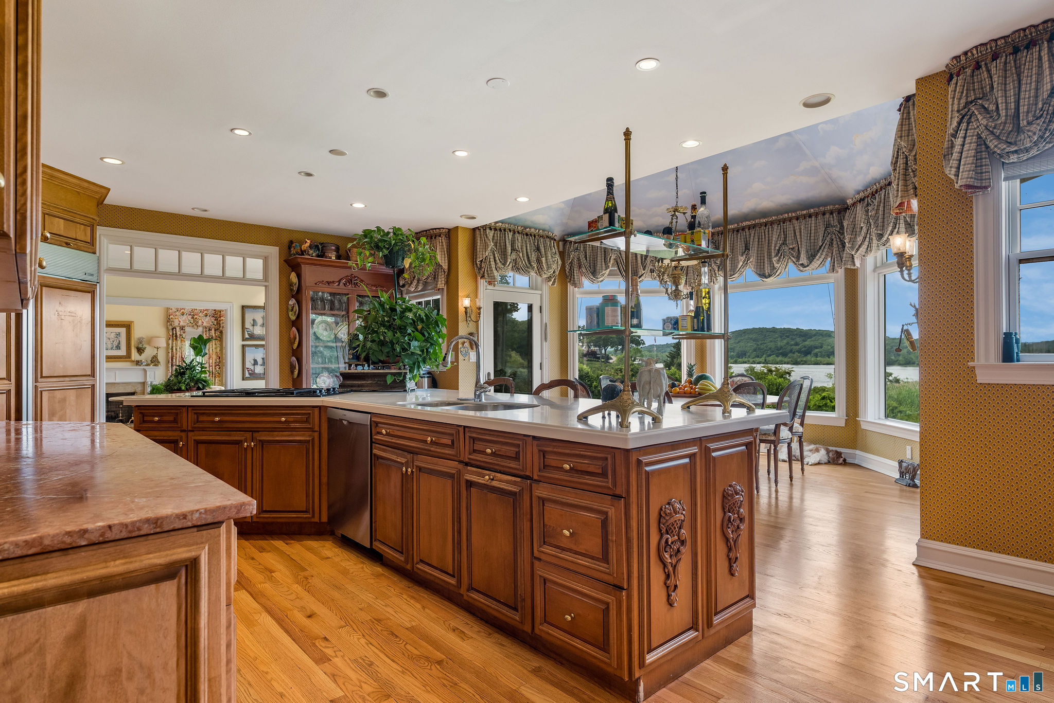 323 River Road Deep River, CT 06417 - Photo 14 of 39