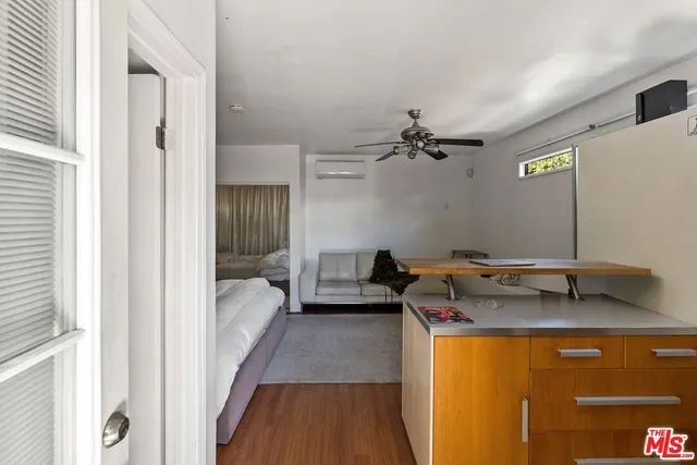 $2,280,000 | 107 South Gardner Street, Los Angeles, CA 90036