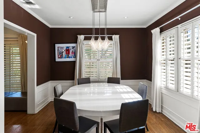 $2,280,000 | 107 South Gardner Street, Los Angeles, CA 90036