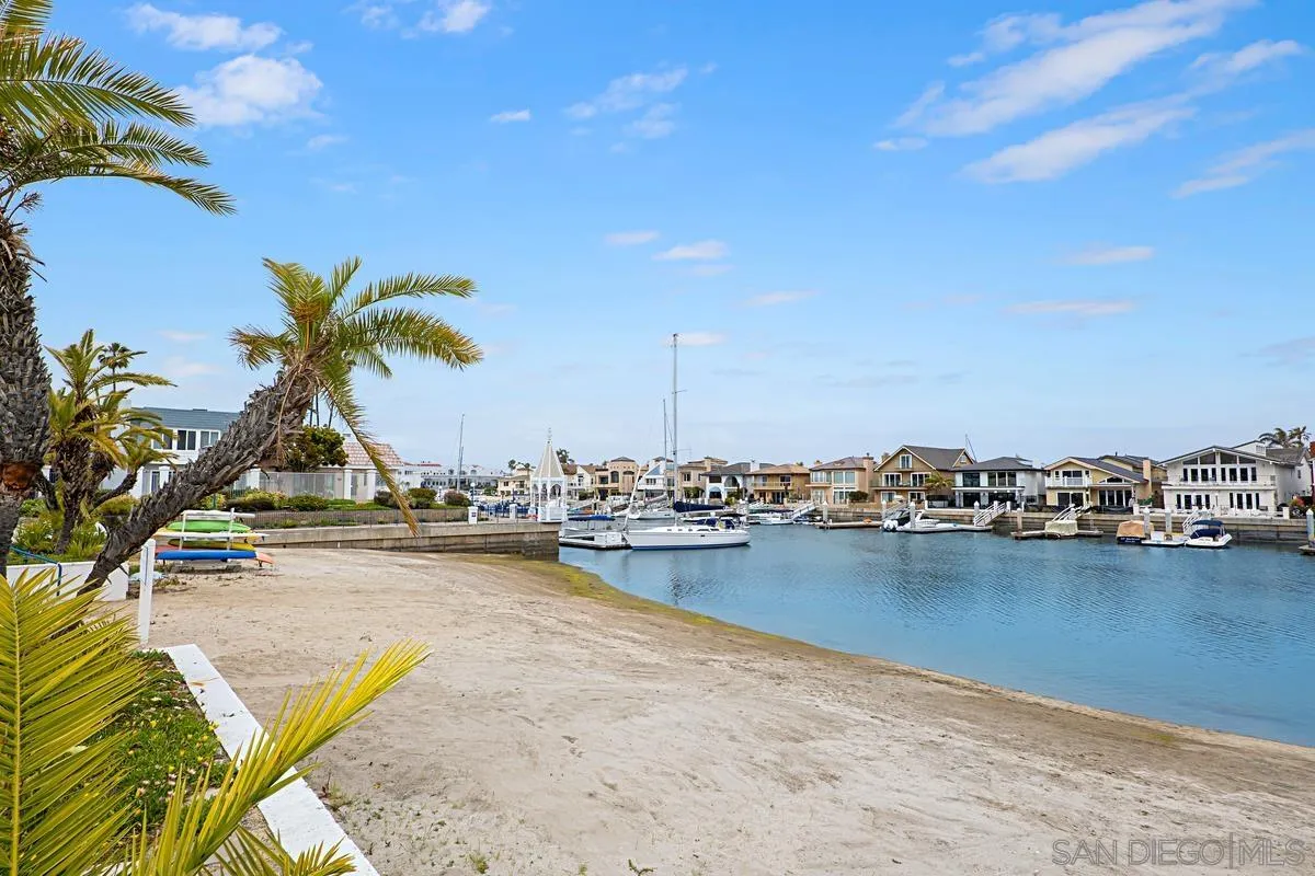 69 Half Moon Bend Coronado, CA 92118 - Photo 42 of 45 a view of a terrace with chairs