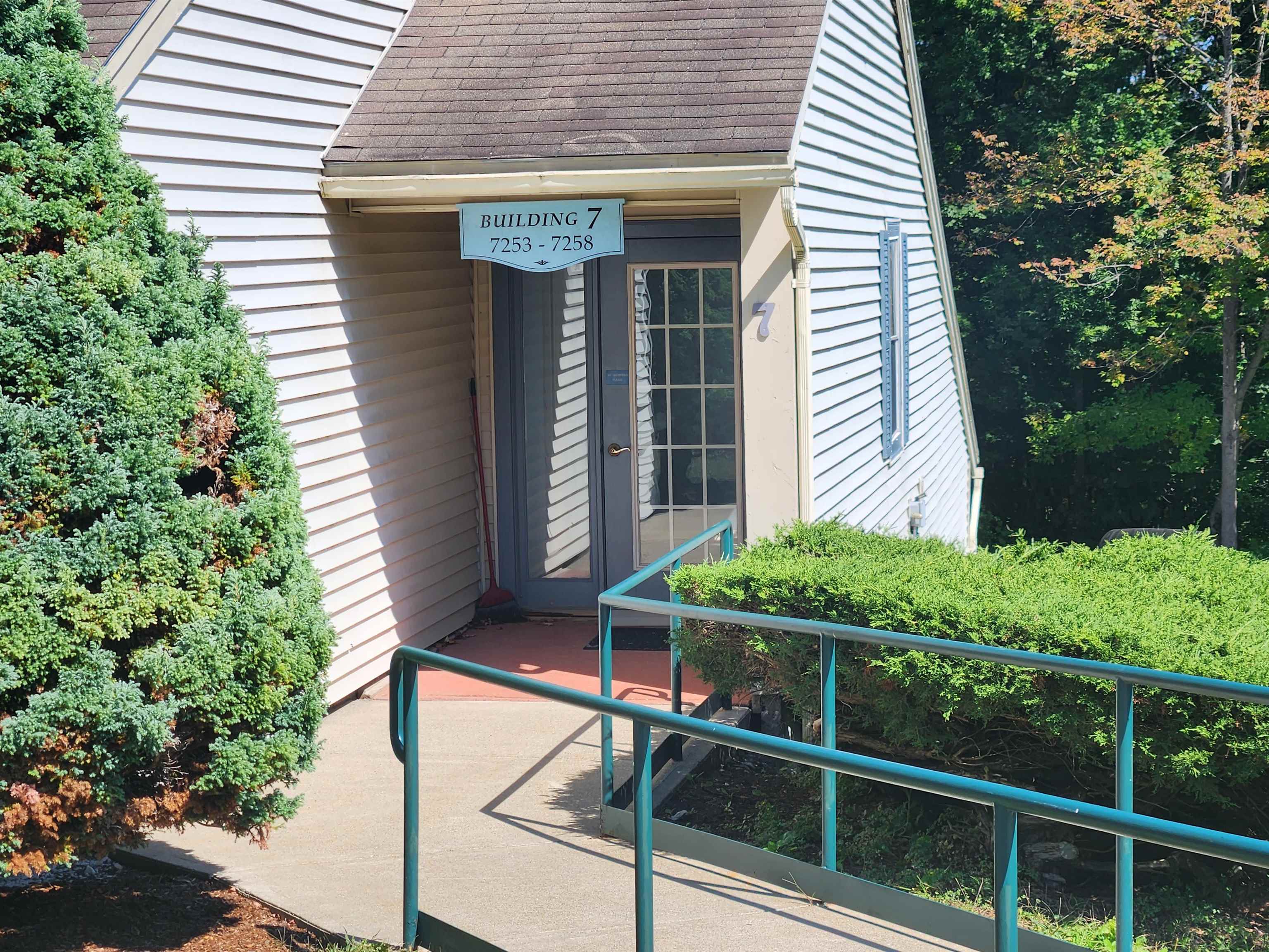 7253 The Terraces Shelburne, VT 05482 - Photo 2 of 18