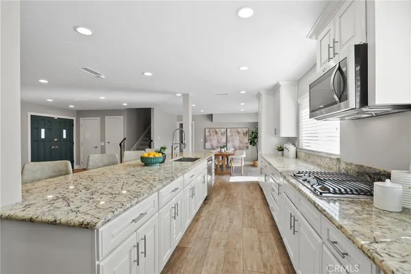 $1,299,000 | 340 East Riverdale Avenue, Orange, CA 92865