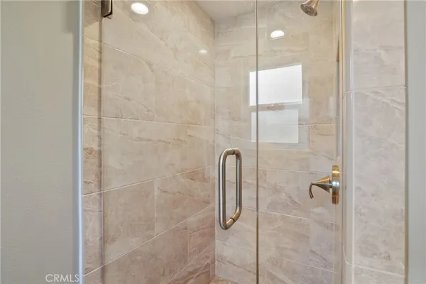 $1,299,000 | 340 East Riverdale Avenue, Orange, CA 92865