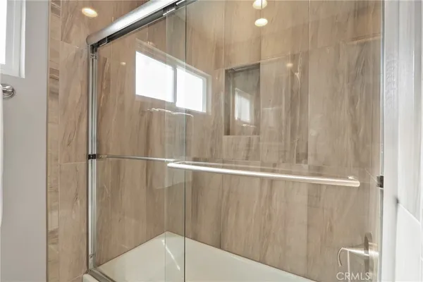 $1,299,000 | 340 East Riverdale Avenue, Orange, CA 92865